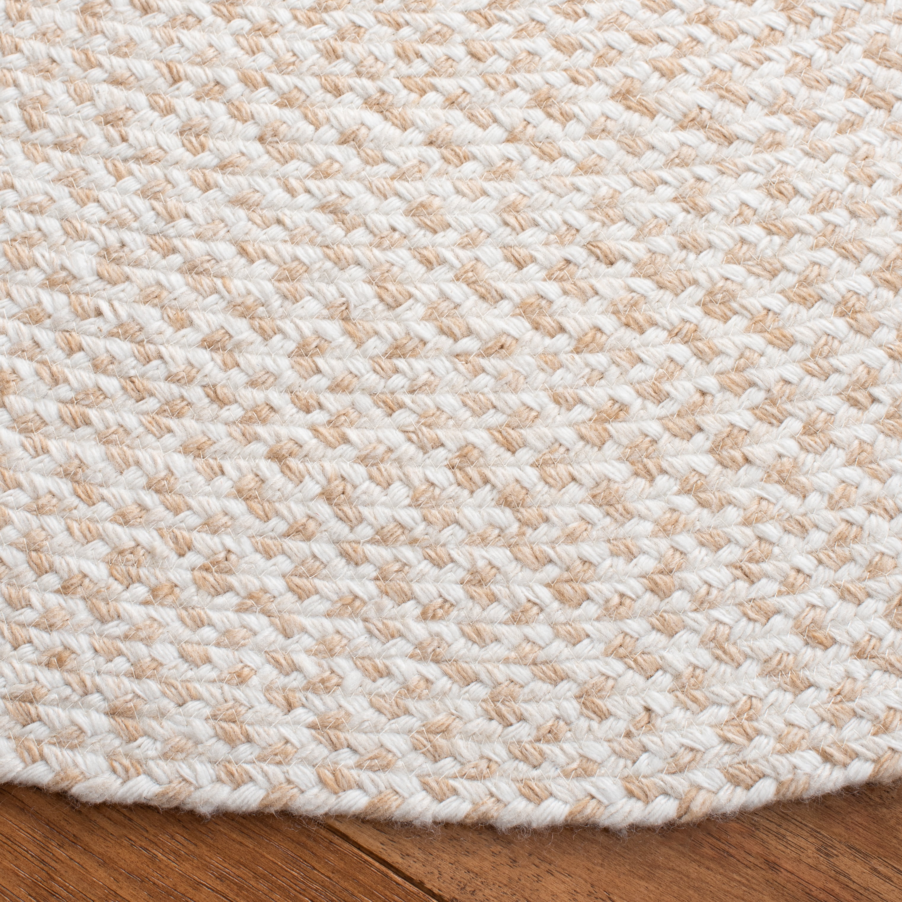 SAFAVIEH Braided Geraldine Checkered Polyester Reversible Area Rug, Ivory/Beige, 9' x 9' Round