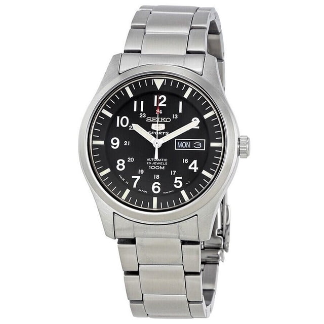 seiko reloj automático analógico para hombre 5 sports snzg13 snzg13j1 snzg13j — Vista frontal centrada de reloj con caja y brazalete de acero inoxidable, esfera negra con números arábigos y marcadores luminosos, manecillas centrales y ventana de día y fecha a las 3; calibre 7S36 en especificaciones; diseño clásico adecuado para uso diario.