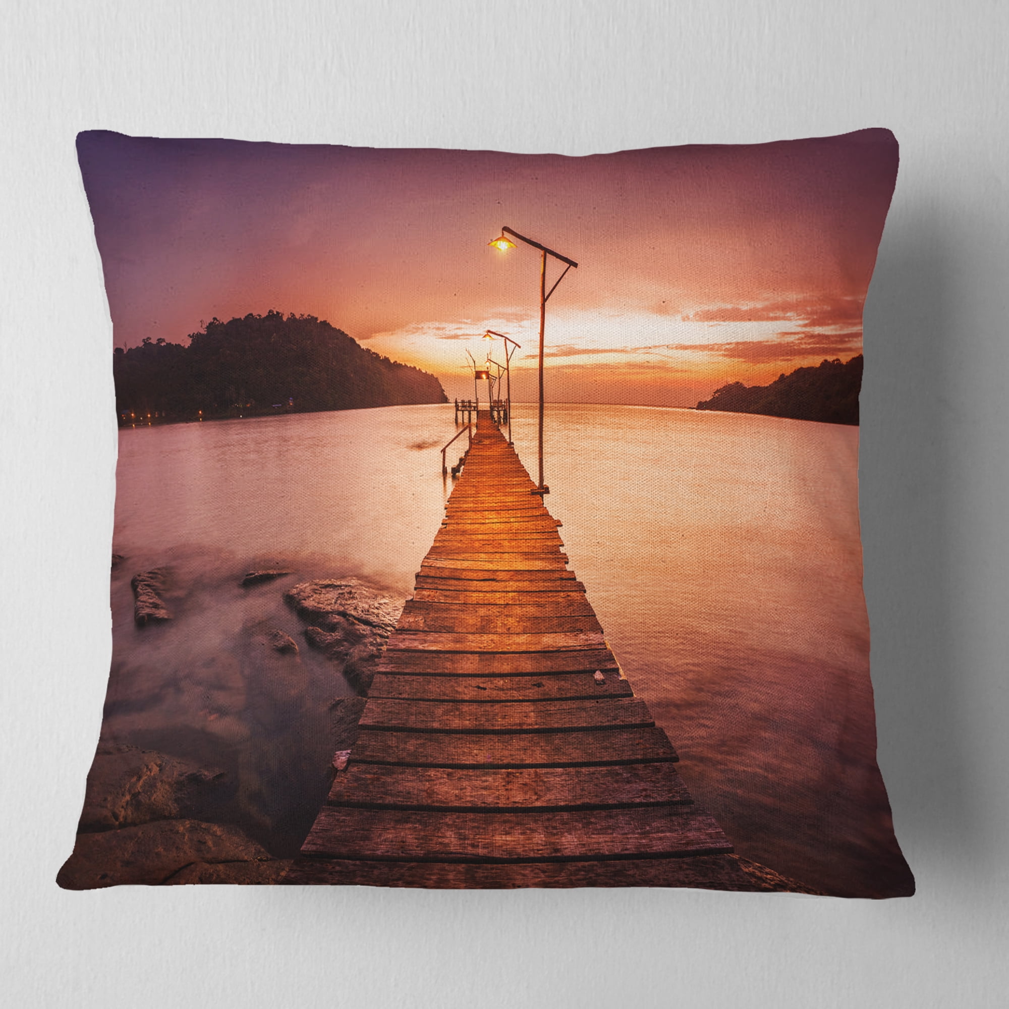 Designart Sunset Over Purple Sea - Seascape Throw Pillow - 18x18