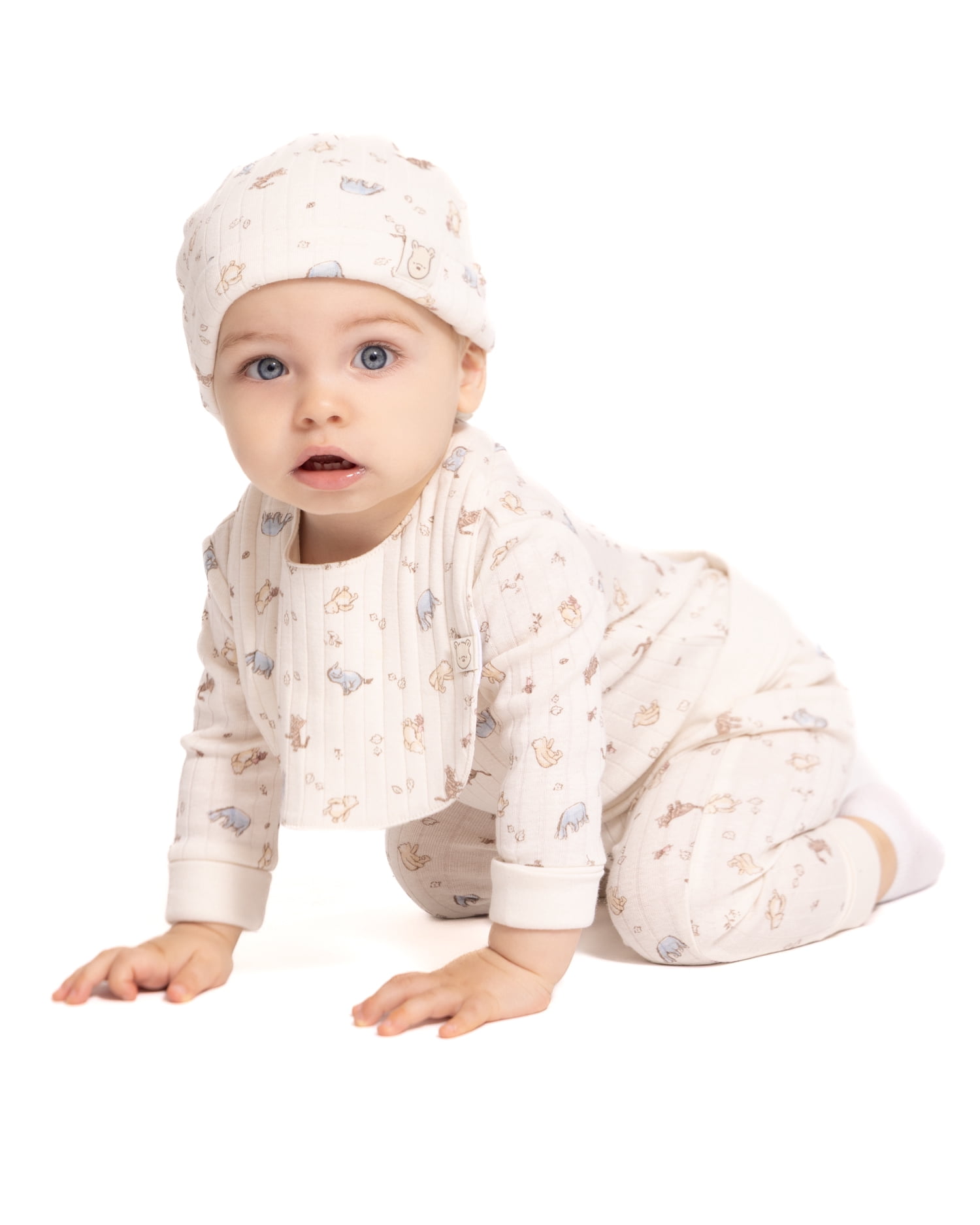 Disney Winnie the Pooh Unisex Baby Allover Print Take Me Home Layette Outfit Set, 4-Piece, Sizes Preemie-6/9M