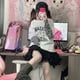 thumbnail image 3 of Camisetas de gran tamaño de verano para mujer, ropa con estampado de gato Kawaii de dibujos animados, dos piezas falsas, de manga larga, estilo Harajuku, y2k, 3 of 4
