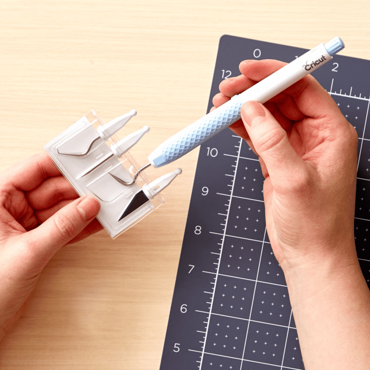 Cricut Glue Gun Essentials Bundle with Craft Cutting Mat + Trimmer + Mini Glue Sticks + TrueControl Weeding Tool Set + 5PC Tool Set