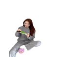 thumbnail image 2 of Traje cálido de rayas verticales de otoño e invierno para mujer, pijama cálido y grueso con forro polar, ropa de hogar de franela bordada, 2 of 2
