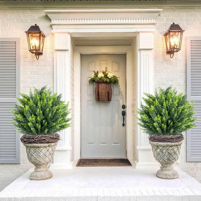 25-pulgada artificial cedar topiary trees con ground spike-set of 2 para indoor y outdoor use