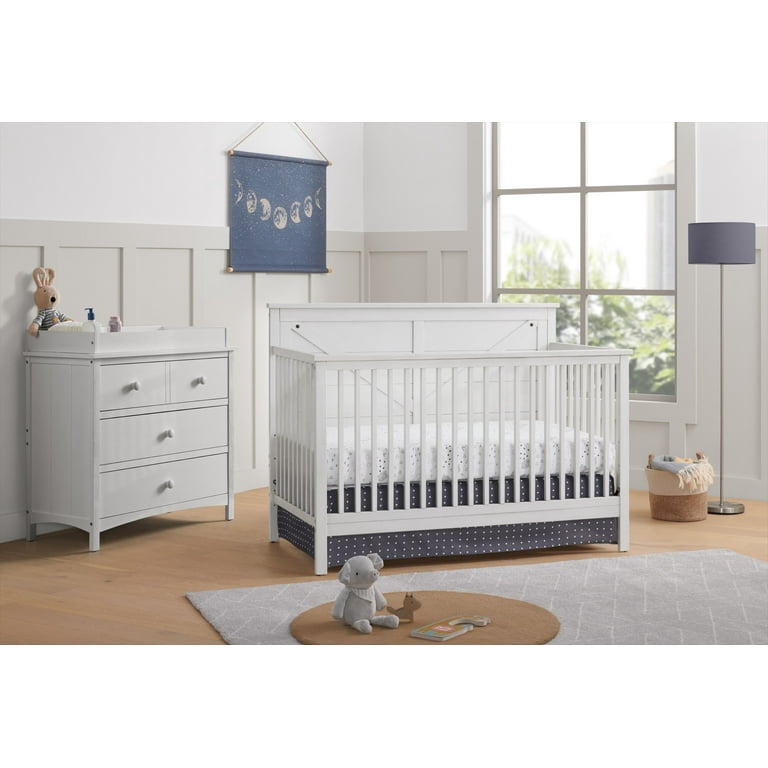 Oxford Baby Montauk 4 in 1 Convertible Crib Barn White GREENGUARD Gold Certified Wooden Crib