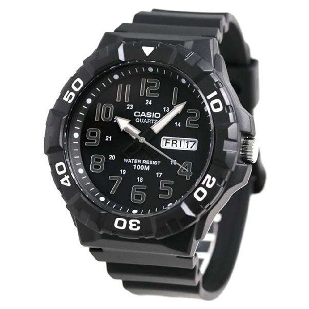 Casio Men's Oversized Dive Style Watch, Black/Silver MRW210H-1AV