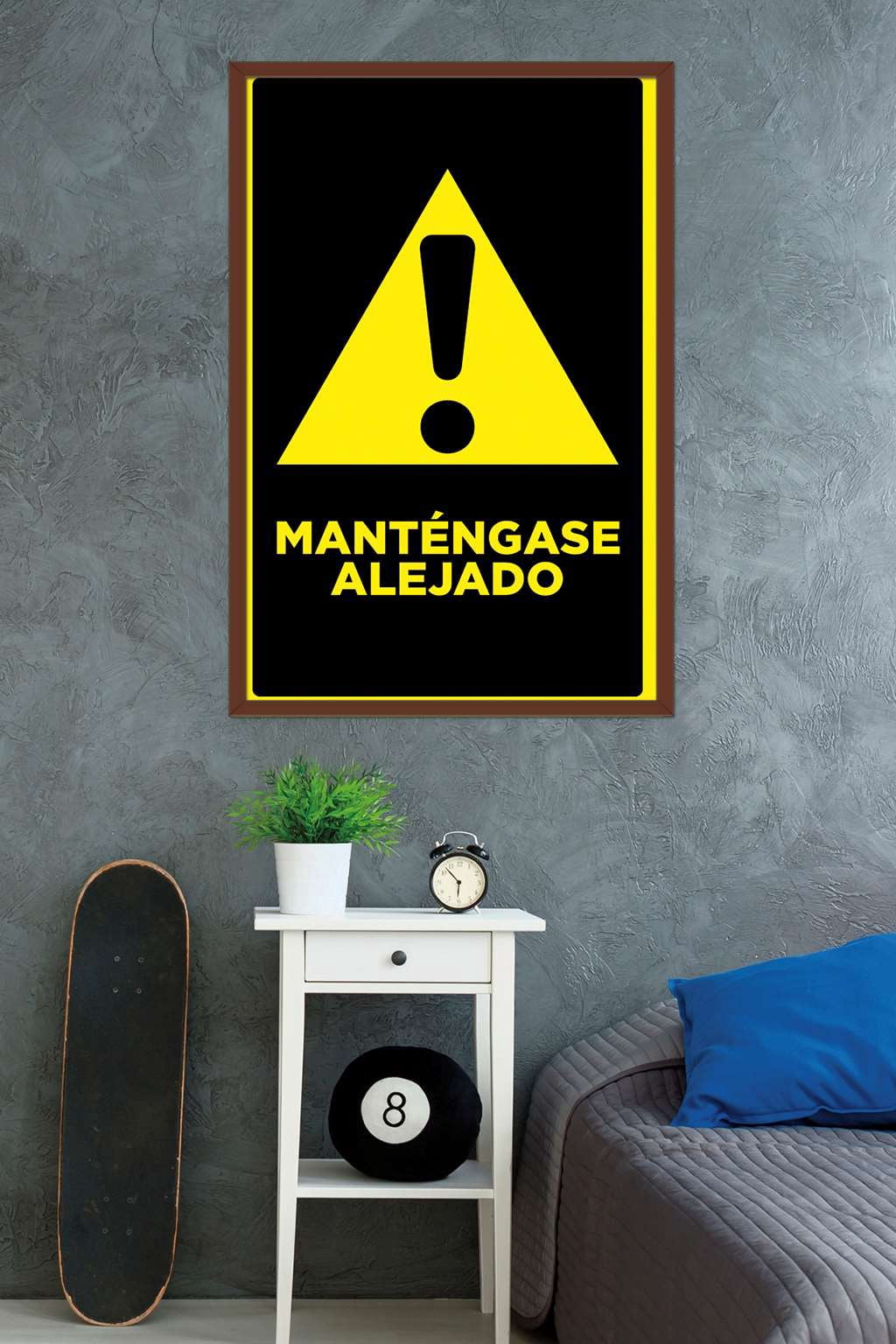 Mantengase Alejado (Keep Out) Wall Poster, 22.375" x 34", Framed