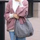 thumbnail image 5 of Bolso de hombro multibolsillos para mujer, bolso de lona, bolso de un solo hombro, artístico y minimalista Blanco + Gris, 5 of 5