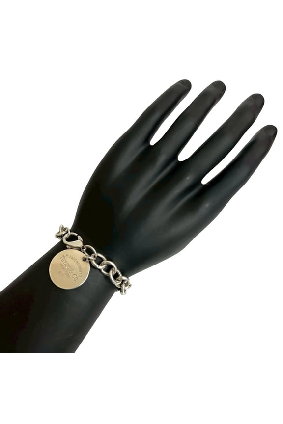 Pre-Owned TIFFANY & Co. Tiffany Return to Round Tag Logo Motif Sterling Silver Chain... (Good)