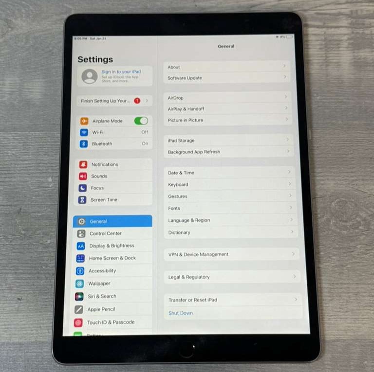 Pre-Owned Apple iPad Pro 10.5" A1709 64GB Space Gray Wi-Fi Tablet