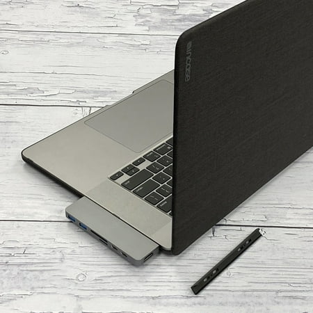 Hyper - DUO 7-Port USB-C Hub - USB-C Docking Station for Apple MacBook Pro and Air - Silver