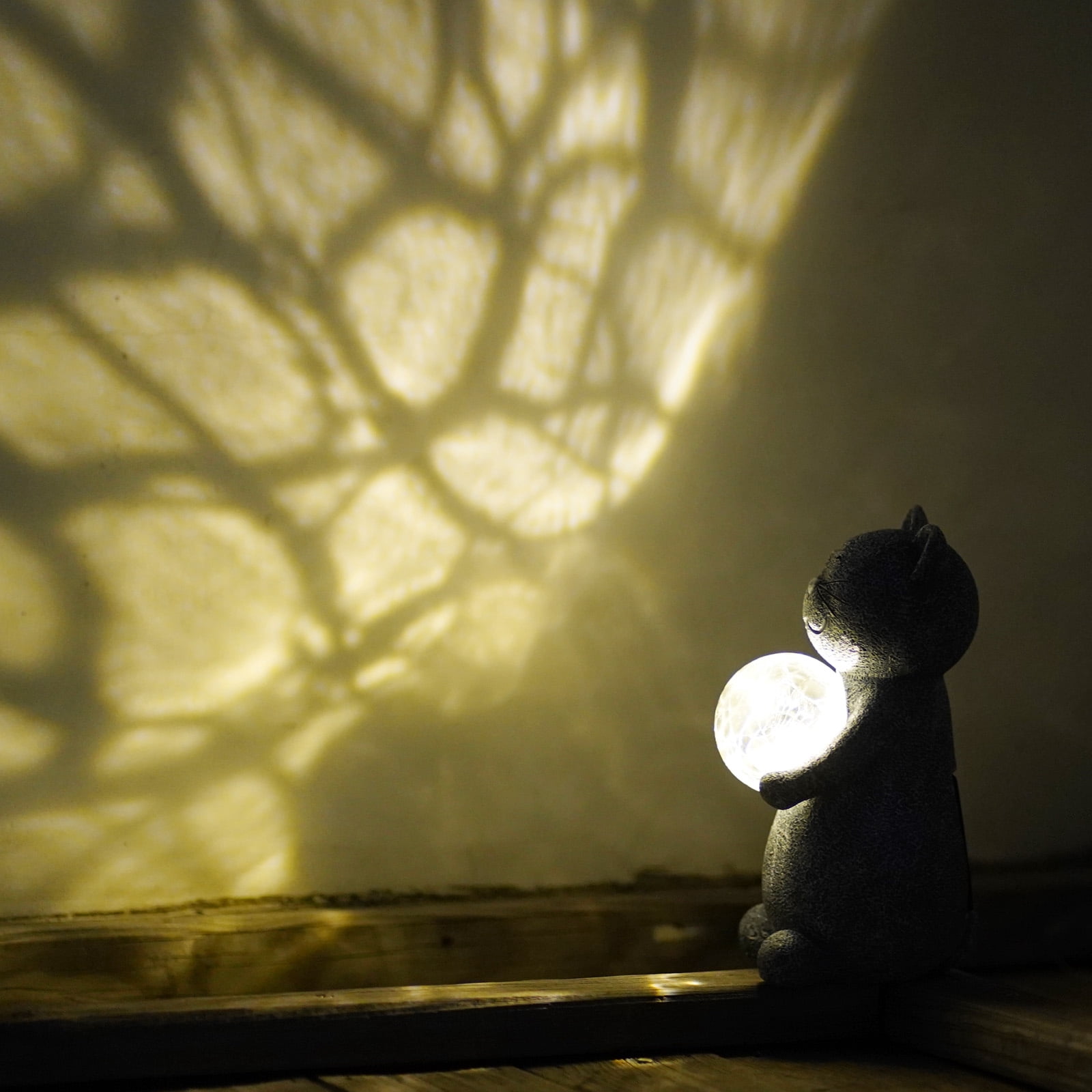 Goodeco Cat Statue Garden Decor Solar Powered LED Lights - Cats Figurines with Gazing Solar Ball Decorations for Patio Lawn Yard Decor - Gifts for Women/Mom Birthday Grey
