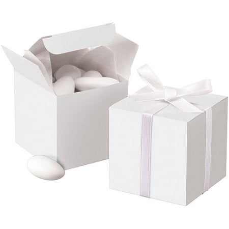 Wilton White Paper Gift Boxes, (100 Count) 2" x 2"