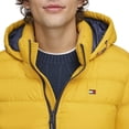 thumbnail image 3 of Chaqueta Tommy Hilfiger Classic con capucha acolchada para hombre, color amarillo, 3 of 3