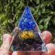 thumbnail image 1 of Mini pirámide de cristal natural, generador de energía, cuarzo, amatista, curación espiritual, cristal, chakra, pirámide de resina, 1 of 6