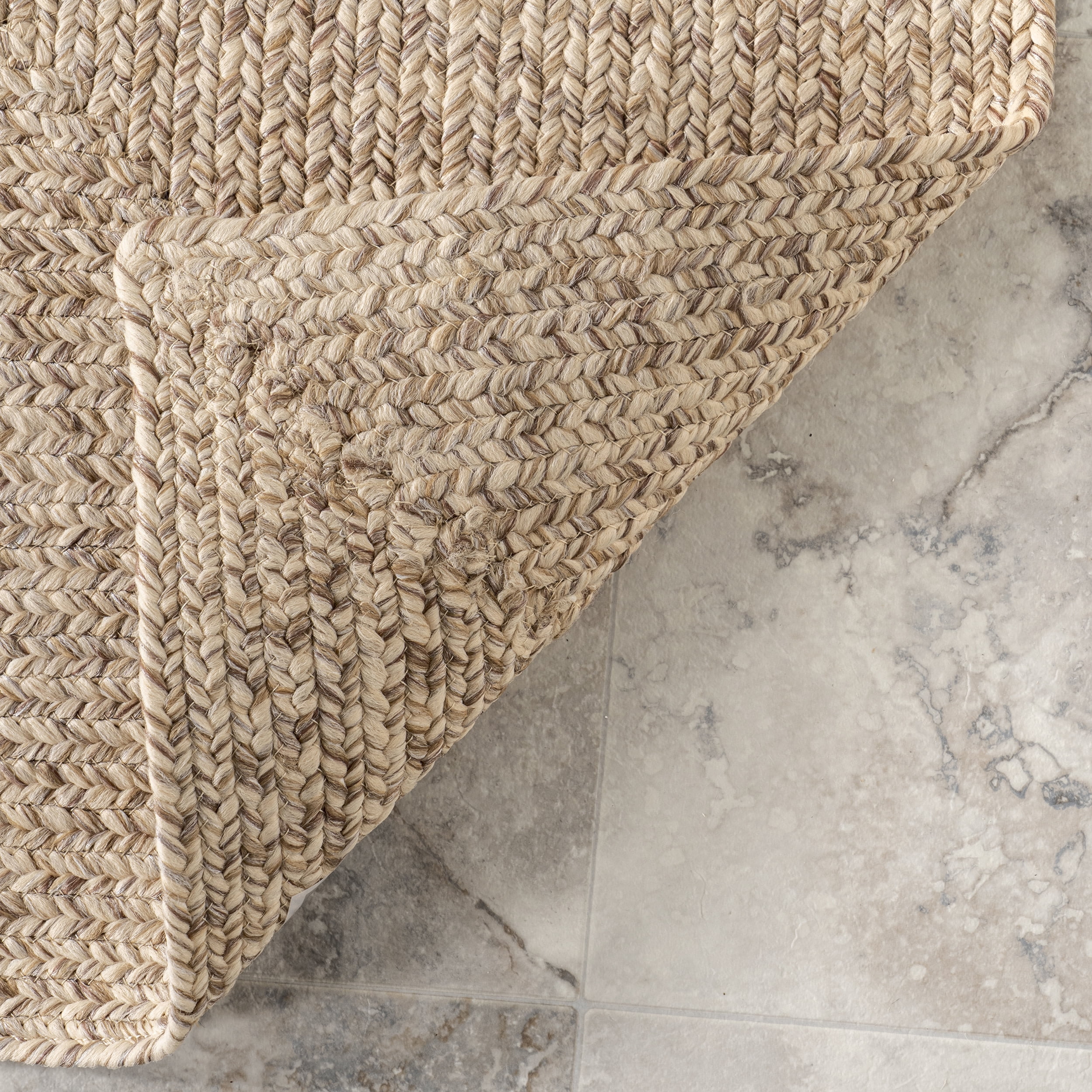 nuLOOM Wynn Braided Indoor/Outdoor Tan 6' x 9' Casual Area Rug