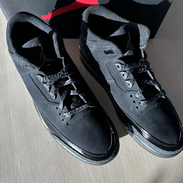 Ni - ke Air Jordan 3 Retro Black Men’s Size 11 Basketball Casual Shoes New