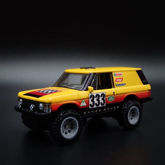 Open Box 1970-1994 RANGE ROVER BAJA OFF ROAD RALLY 1/64 SCALE DIORAMA DIECAST MODEL CAR