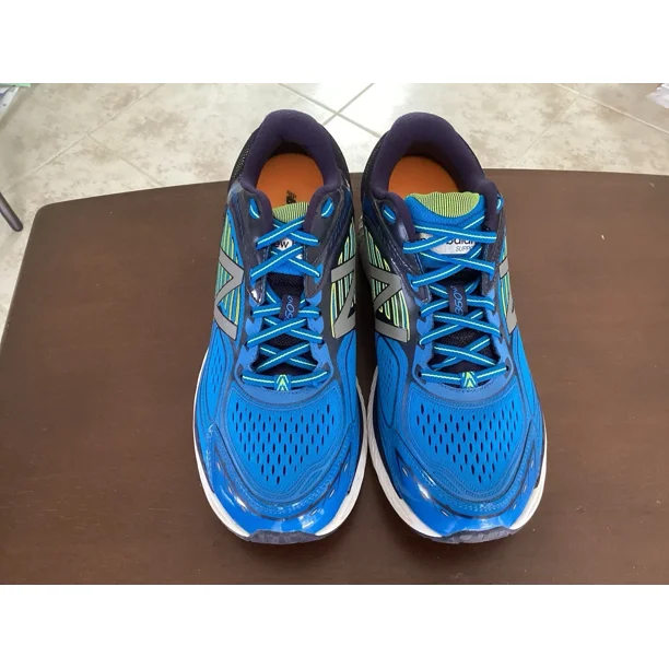 Vintage New Balance Men’s M860v7 Running Shoes Size 10.5 Wide — NEW!