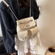 thumbnail image 4 of Mochila de gran capacidad con bordado de diamantes para mujer, nueva mochila con cadena que combina con todo, mochila escolar retro de alta gama 2025, 4 of 5