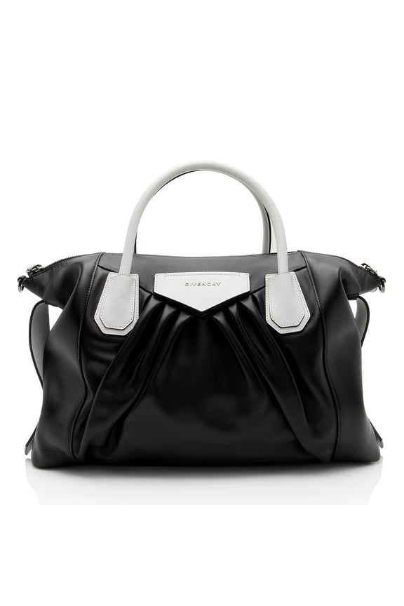 Pre-Owned Givenchy Calfskin Soft Antigona Medium Satchel