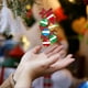 thumbnail image 1 of Precios Inmejorables, Adornos navideños personalizados con forma de pareja 2024 Adornos de recuerdo Nuestra primera Navidad juntos Akmoler, 1 of 9