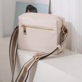 thumbnail image 4 of Bolso bandolera de cuero Bolso de hombro con correa ancha de rayas casuales Bolso femenino (Beige), 4 of 9