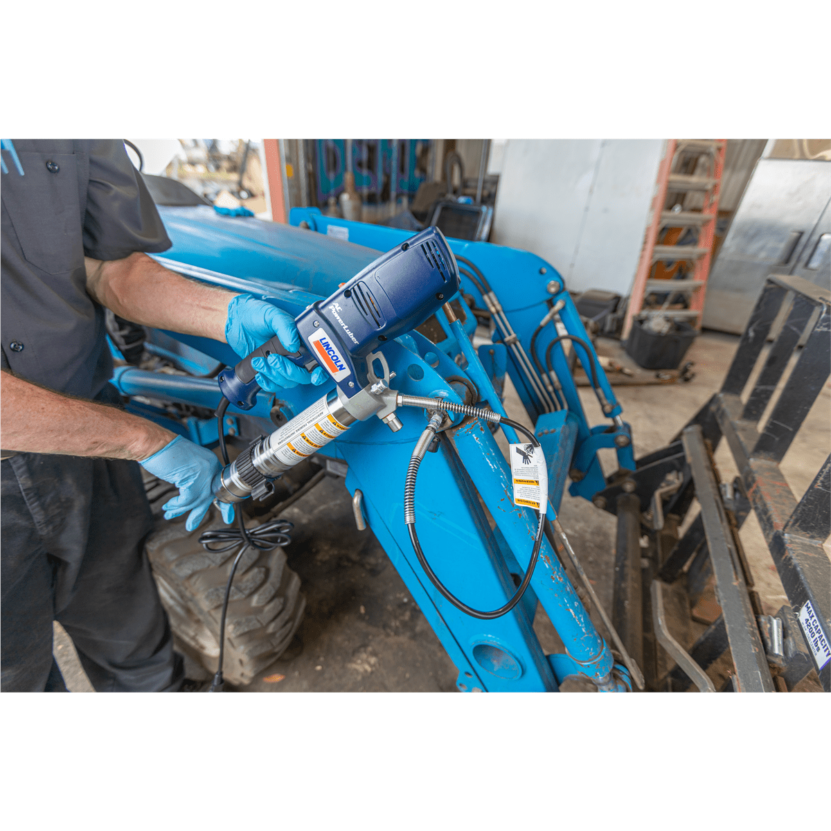 Lincoln AC2440 120-Volt Corded Electric Grease Gun with Variable-Speed Trigger