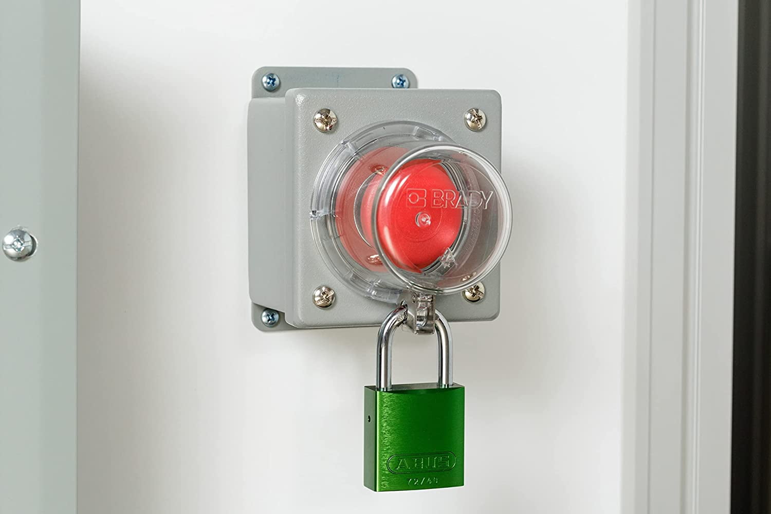 Brady Push Button Lockout,3-3/16