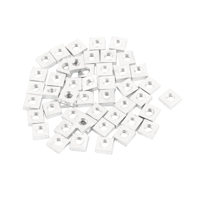 50PCS M3 5.4 x 5.4 x 2mm Tuercas de tornillo de máquina cuadradas de acero inoxidable