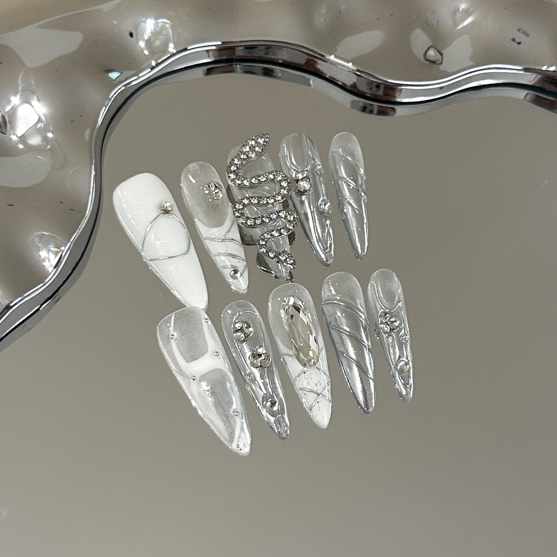 High-end handmade wear nail piece, advanced sense silver snake diamond manicure removable white light luxury temperament white