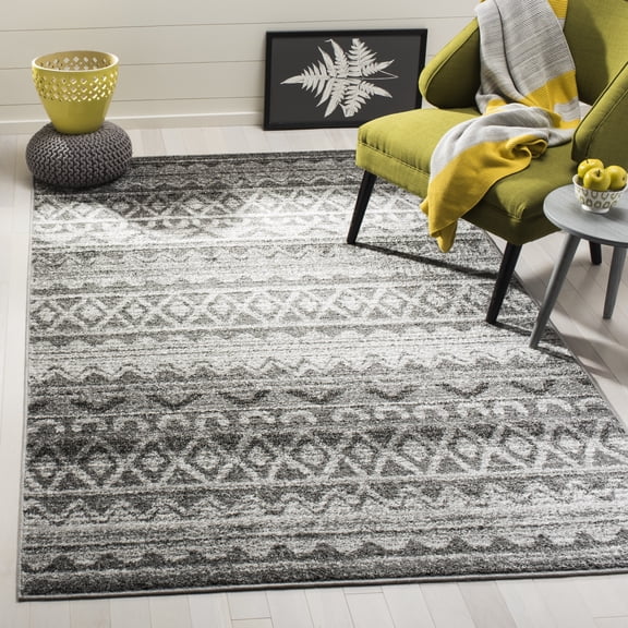 Safavieh Adirondack Gertrude Diamond Area Rug, Ivory/Charcoal, 5'1" x 7'6"