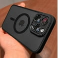 thumbnail image 1 of Funda magnética de lujo con carga inalámbrica para iPhone Magsafe 16, 15, 14, 13, 12, 11 Pro Max, armadura translúcida mate, a prueba de golpes, 1 of 5