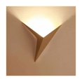 thumbnail image 1 of Aplique de pared LED para interiores con decoración para el hogar, lámpara de metal dorado que ofrece protección antioxidante y anticorrosión, ahorro de energía con iluminación suave y cómoda para, 1 of 5