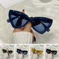 thumbnail image 2 of Lunettes de Soleil pour Femmes Polygonales à Grande Monture avec Lentille Intégrée Couleur Vraie Mode Anti-UV Voyage Lunettes de Soleil, 2 of 10