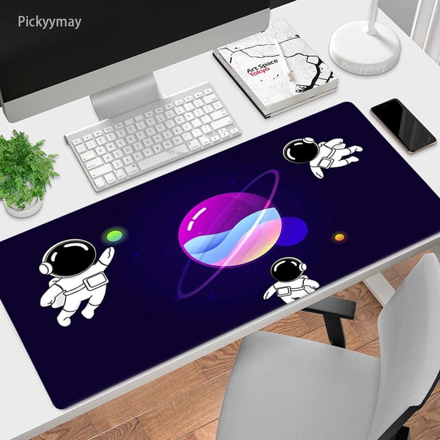 Alfombrilla de ratón negra de Anime astronauta, tapete de escritorio para ordenador portátil, suave, antideslizante, alfombrilla de ratón Kawaii, 900x400 qiuyongming unisex