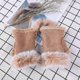 thumbnail image 3 of Guantes de piel de ante sin dedos para mujer, de invierno, suaves y cálidos, con forro polar, 3 of 4