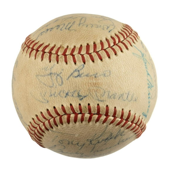 1961 Yankees World Series Champs Team Signed Baseball Mickey Mantle Maris JSA