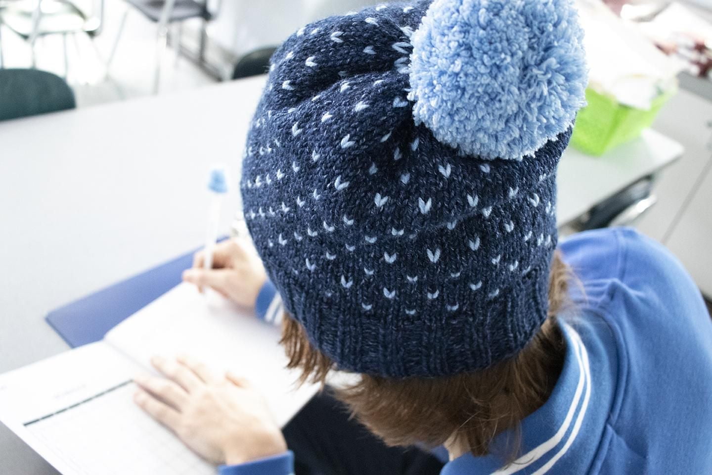 Lion Brand Jeans® Yarn Top Stitch #4 Medium/Worsted Acrylic yarn, 100g/ 225m, 3-CT