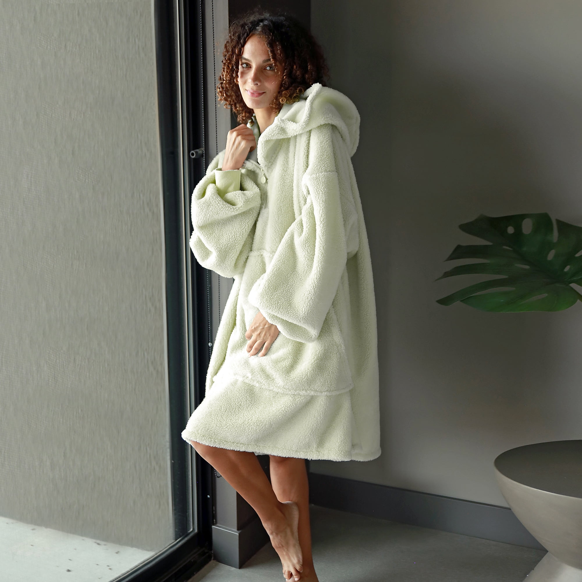 Oversized Hoodie Blanket Sweatshirt,Super Soft Warm Comfortable Fleece Giant Pullover with Large Front Pocket,for Adults Men Women Teenagers Kids Wife Girlfriend