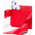 thumbnail image 2 of Riñonera Lululemon Everywhere, 1 L, color rojo clavel, 2 of 4