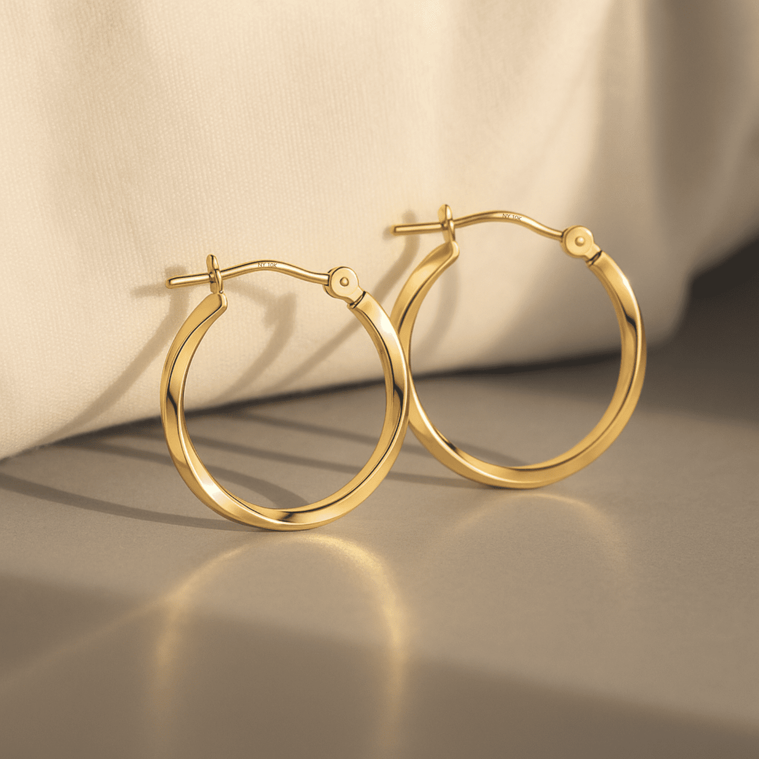 Tilo Jewelry 10K Yellow Gold Twisted Round Creole Hoop Earrings | 16mm | Everyday Earrings for Women & Unisex