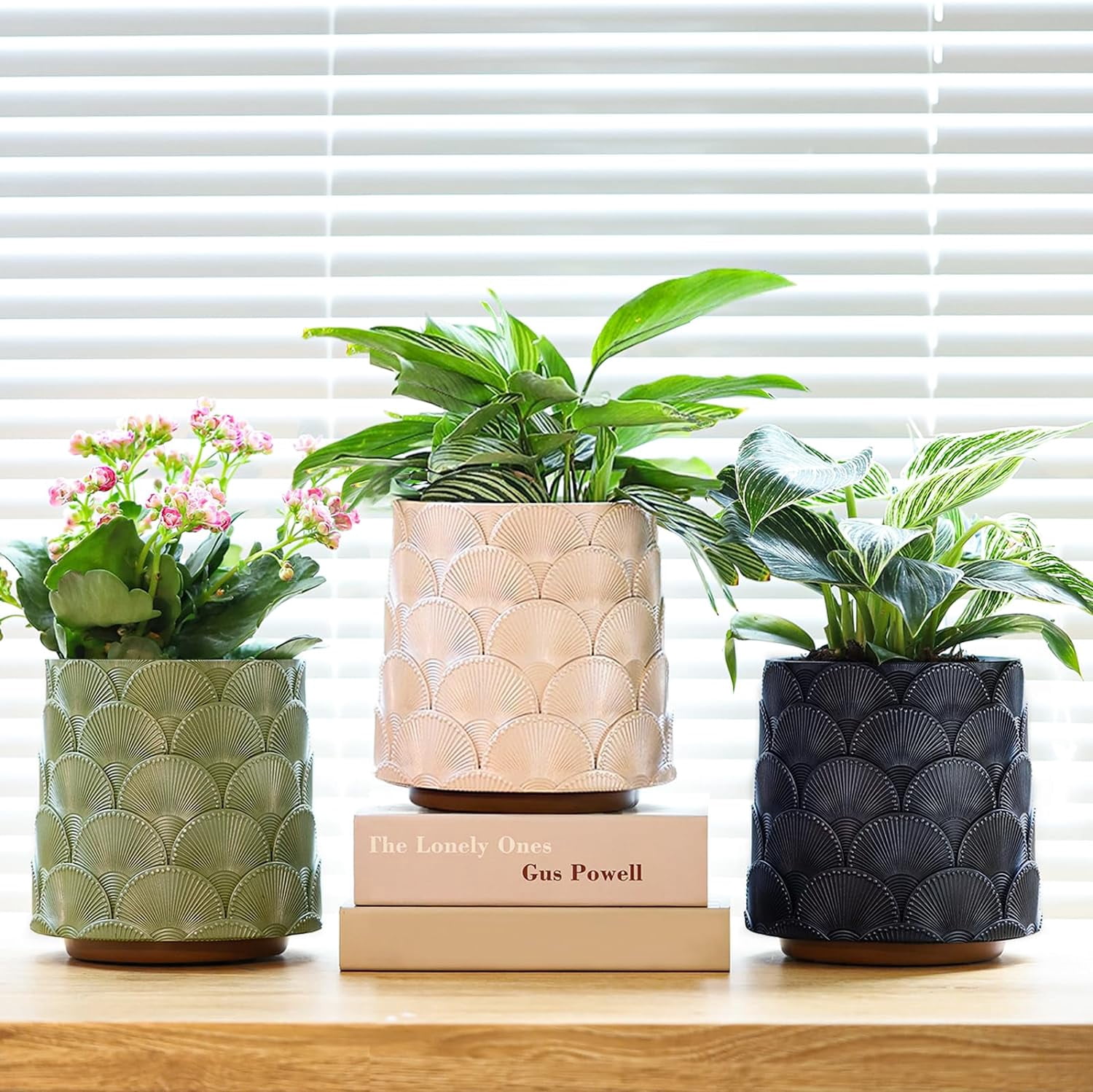 GUGUGO Pearl White Scale Planter, Cute Unique Plant Pot with Drainage, Eclectic Colorful Small Flower Planters Pots for Indoor & Outdoor Plants, Rainbow Funny Succulent Gardening Pot Gifts