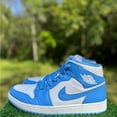 thumbnail image 2 of Jordan Air Jordan 1 Mid UNC 2013 Coups de Pied, 2 of 5