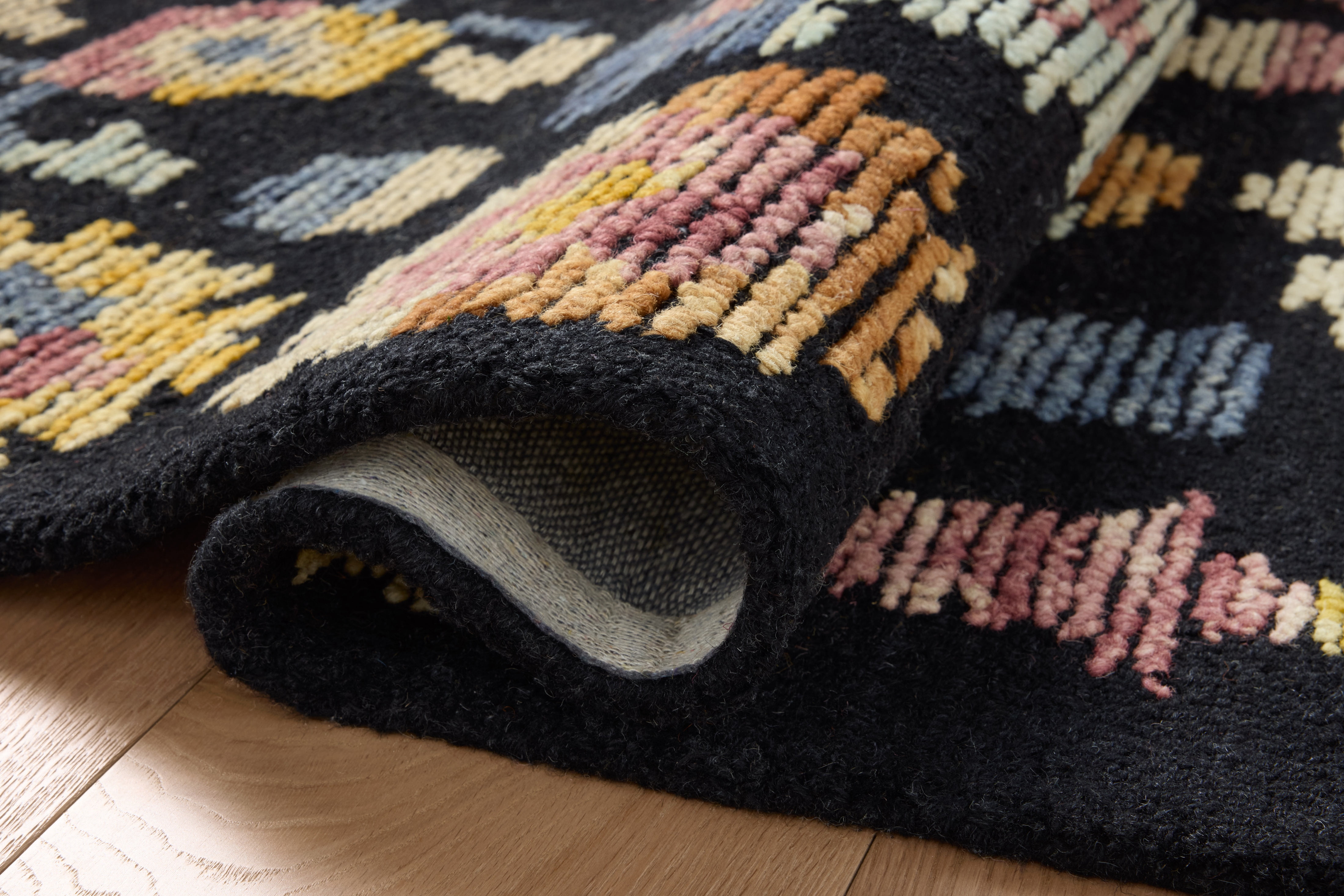Loloi Tilly Midnight / Multi 5'-0" x 7'-6" Area Rug