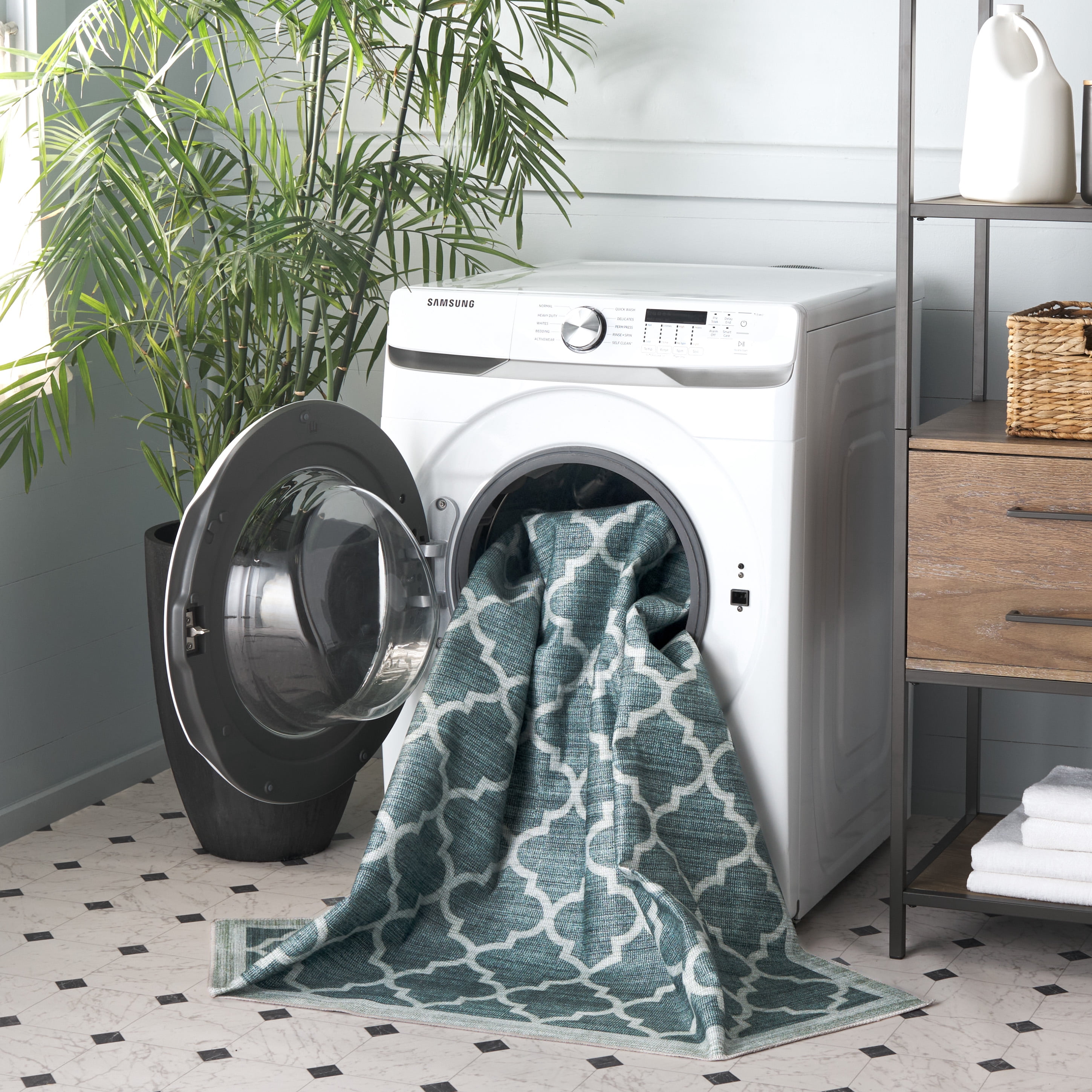 SAFAVIEH Arizona Shevon Trellis Polyester Machine Washable Area Rug, Green, 5' x 8'