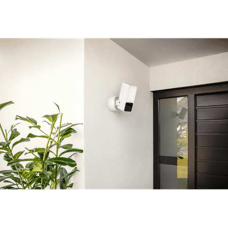 Eve - Outdoor Security Camera with Floodlight - White