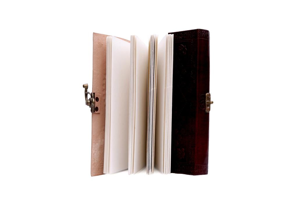 Leather Journal Vintage Heart Embossed Leather Notebook Personal Diary (Handmade Paper)