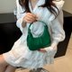 thumbnail image 3 of Bolso de mano francés de charol de alta calidad para mujer, bolso bandolera versátil de estilo nicho, estilo verano 2025, 3 of 5
