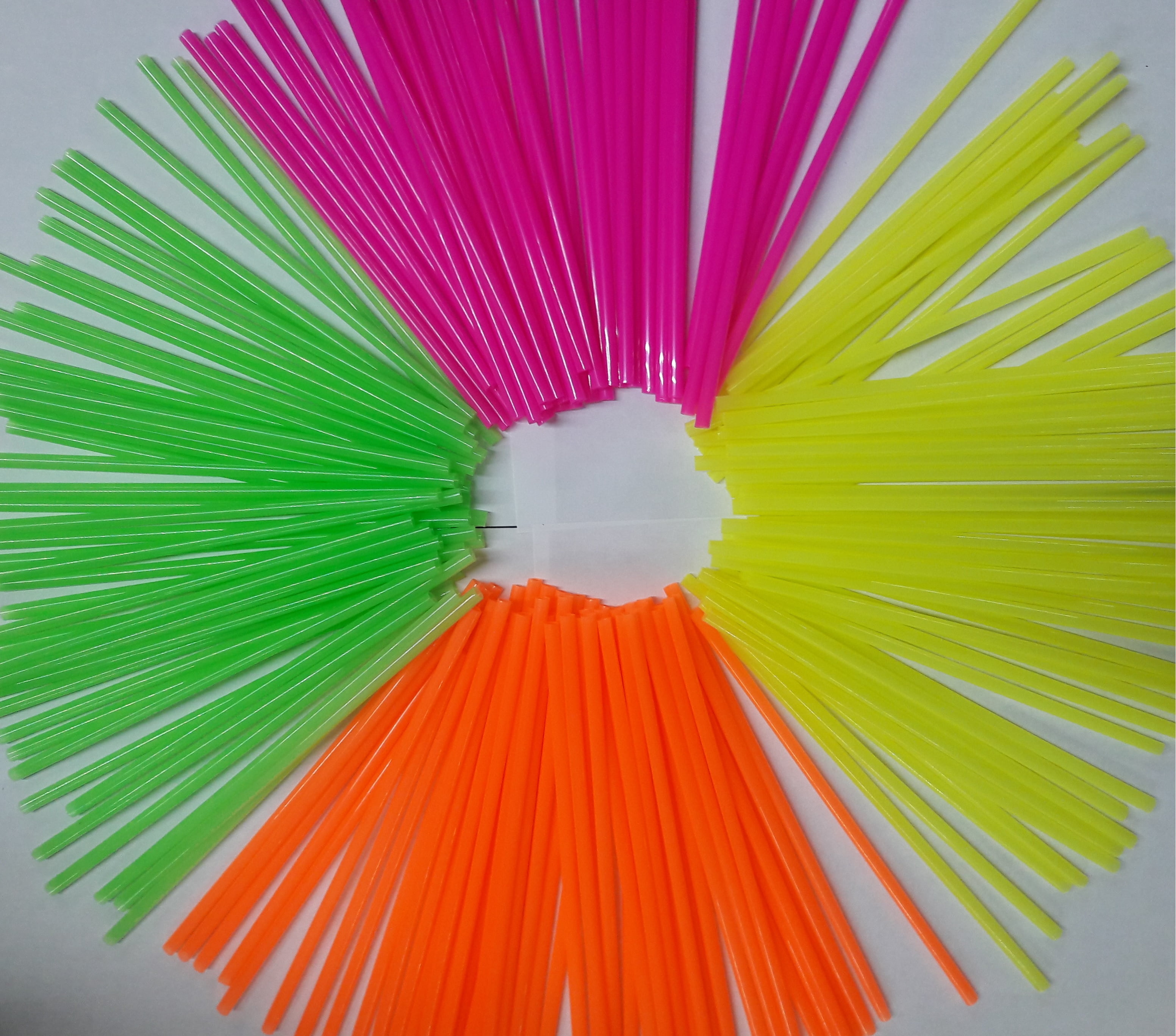 250 Plastic Disposable Straws - Assorted Neon Colors - 7 3/4 in Long; 0.23 in Diameter